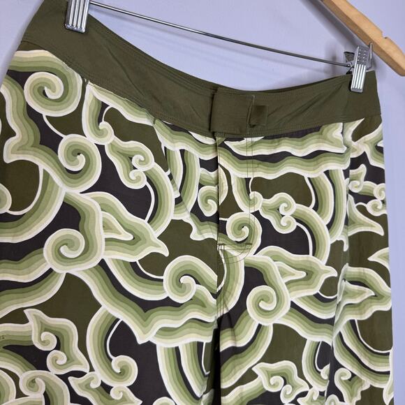 Pataloha Patagonia Kokawe Capri Copped Pants Olive Swirl Hook & Loop Sz 8 - Picture 4 of 11